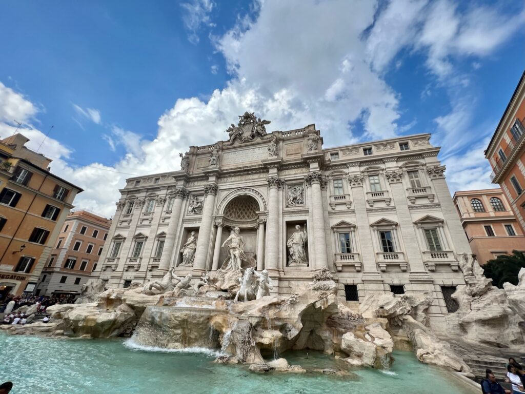 Trevi Fountain, Rome, Italy. One week vacation ideas.