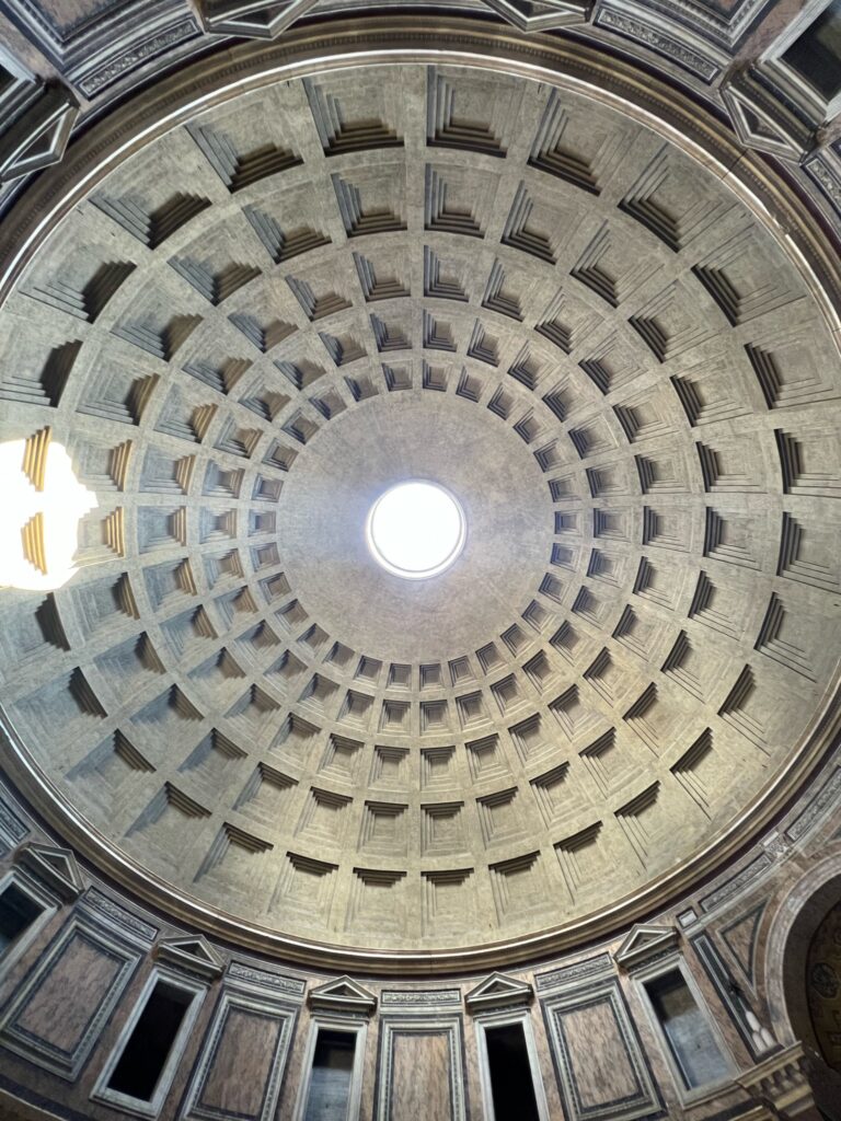 Oculus Pantheon Rome